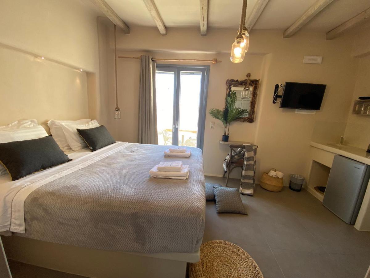 Ampelos Suites Naxos City Экстерьер фото
